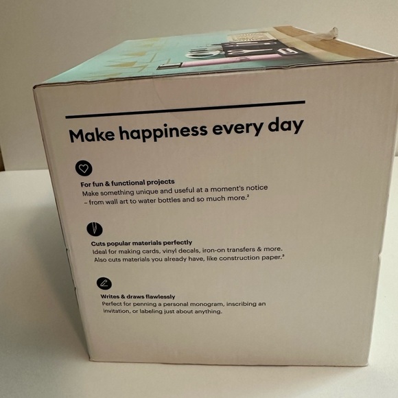 New Cricut Joy Compact Smart Cutting and Writing Machine - Picture 3 of 4